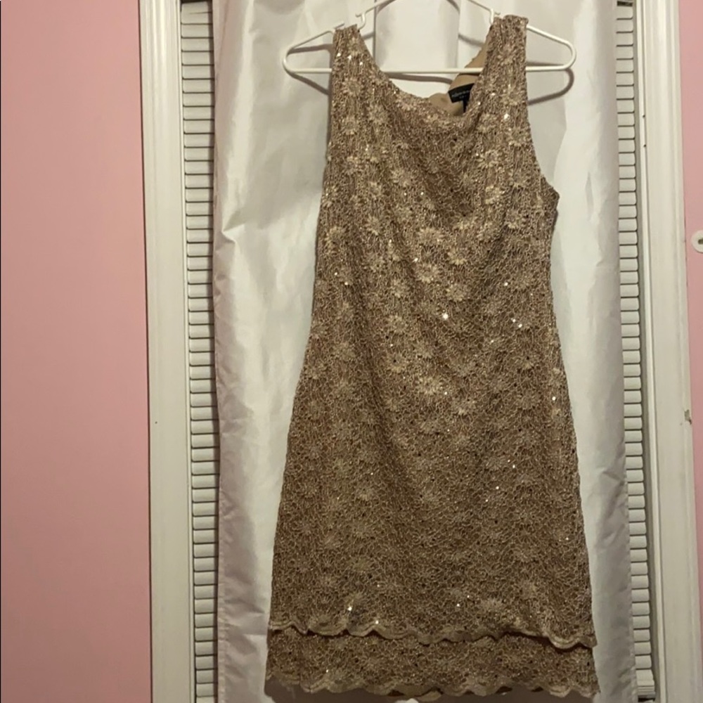 Women dress